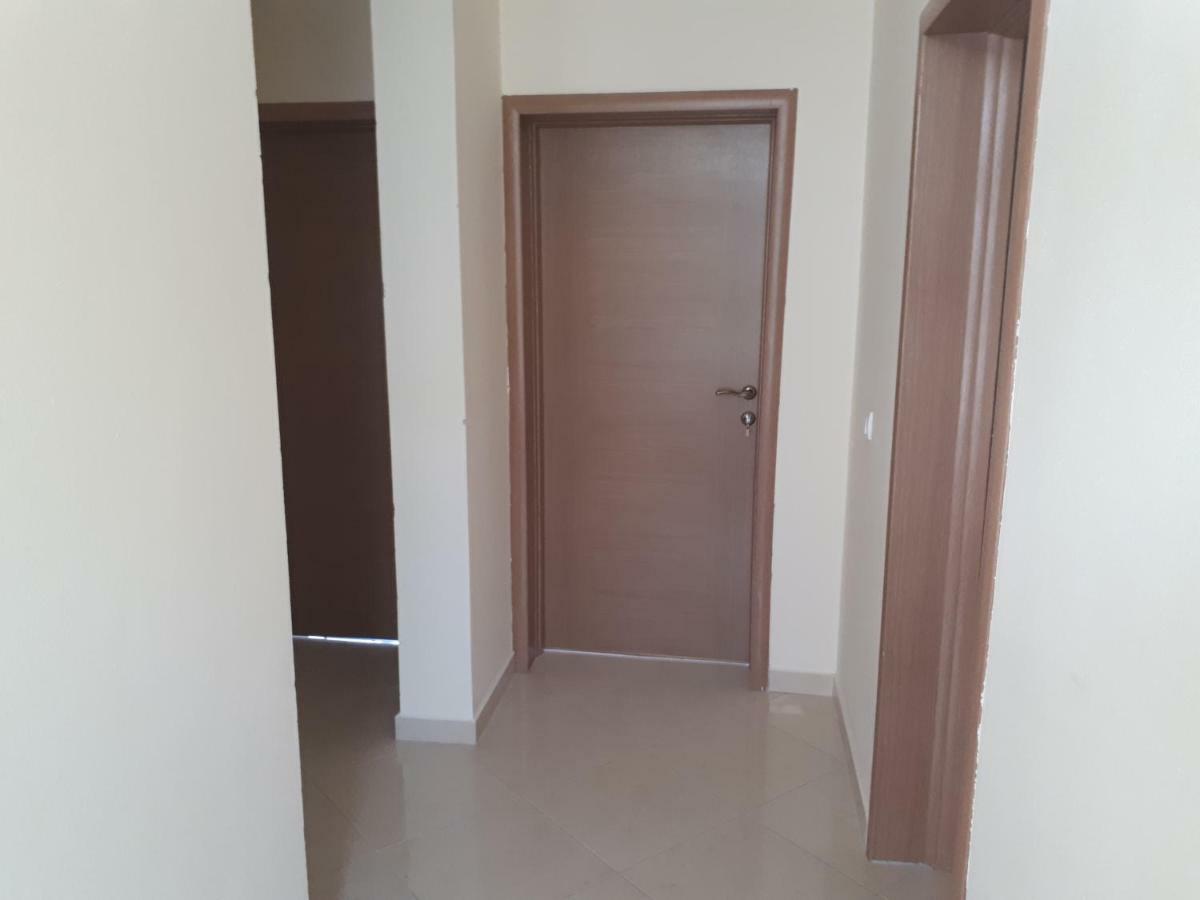 Tahiri Bellevue Апартаменты
